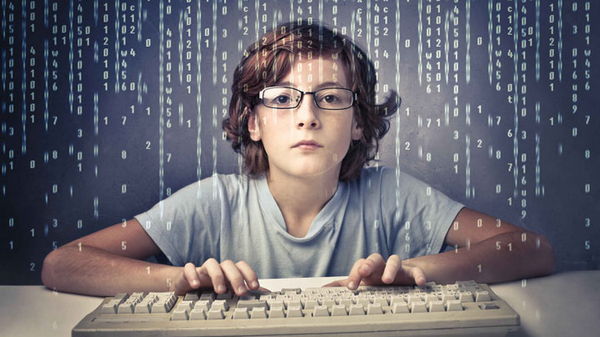 Что сделать, если ребенок зависим от компьютера