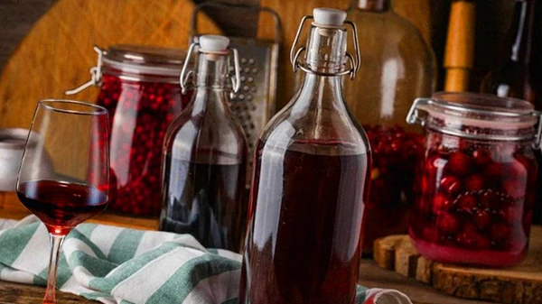 Домашнее вино из старого варенья (рецепт)