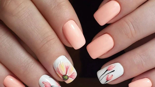 Названы стильные идеи весеннего маникюра на короткие ногти