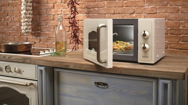 Для чего можно использовать микроволновку: 6 вариантов