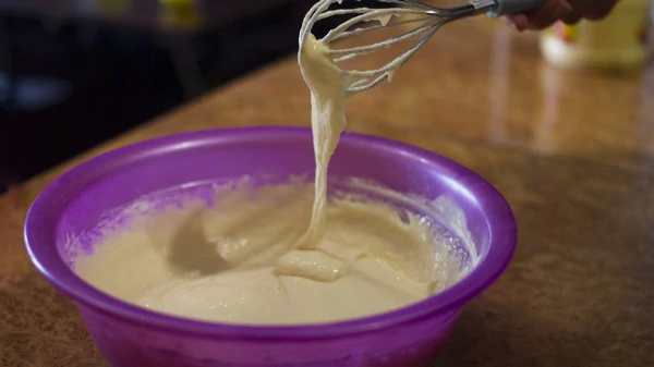 Мягкое, как пух. Рецепт идеального теста на кефире для пирожков