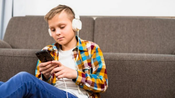 Как избавиться зависимости от гаджетов у ребенка: действенные советы