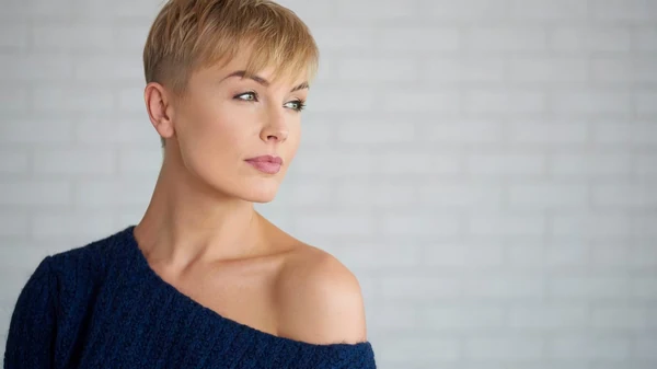 Стильные стрижки для тех, кому за 40: лучшие варианты для любого типа ...