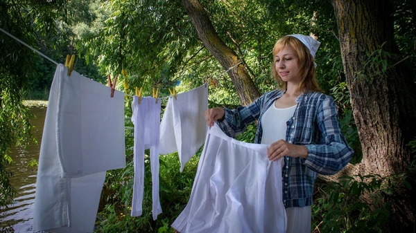 Стирка в понедельник: народные приметы ее запрещают и вот почему