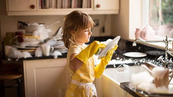 Приучаем детей к уборке