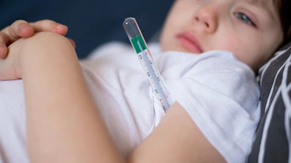 Ночь с больным ребенком: Комаровский назвал 5 моментов, которые стоит ...