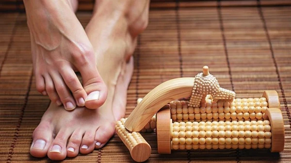 Как избавиться от грибка ногтей на ногах: 7 домашних средств