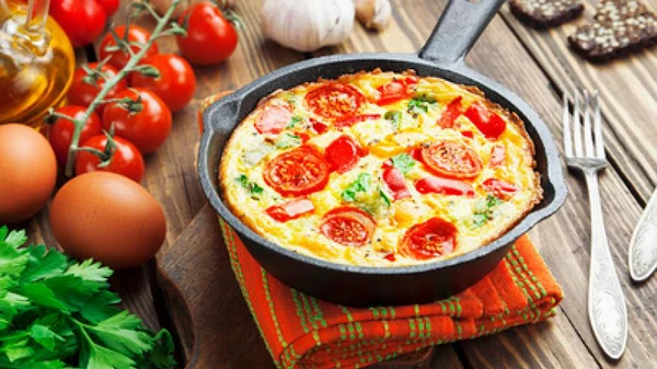 Омлет с овощами: рецепт красивого завтрака