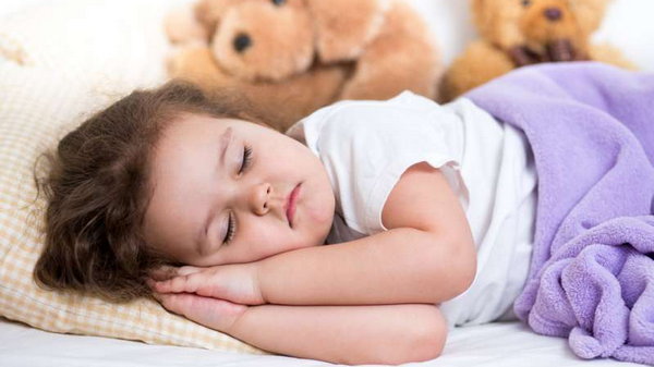 7 исцеляющих фраз-признаний, сказанных малышу во сне