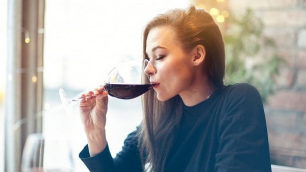 Женщина как вино: чем больше лет, тем лучше выдержка