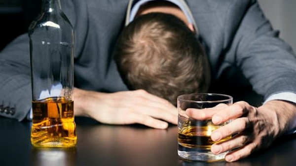 Причины зависимости от алкоголя