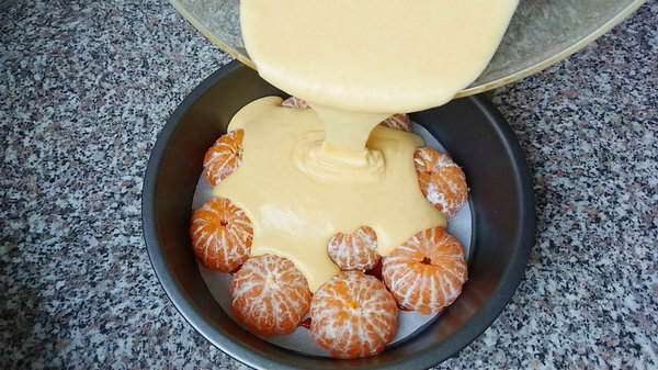 Как приготовить пирог с мандаринами