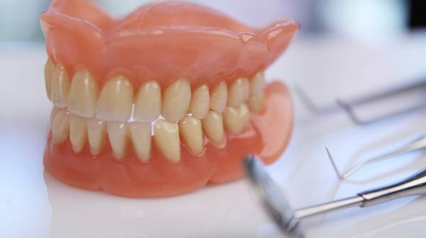 Основные технологии протезирования зубов