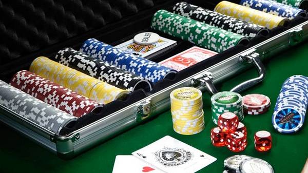 Как выбрать покерный набор?
