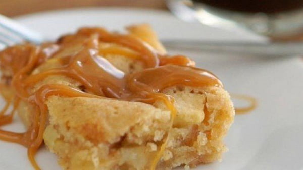 Нежный десерт с хрустящей корочкой — немецкий яблочный панкейк