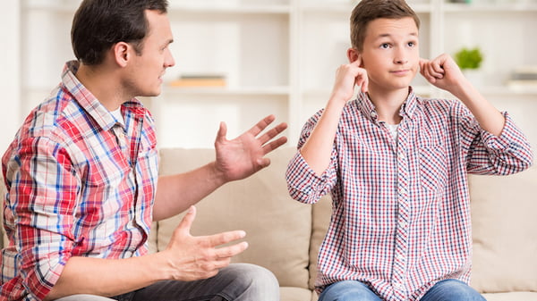 Простой способ научить ребенка слушать родителей
