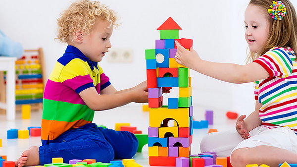Как подобрать детские кубики по возрасту?