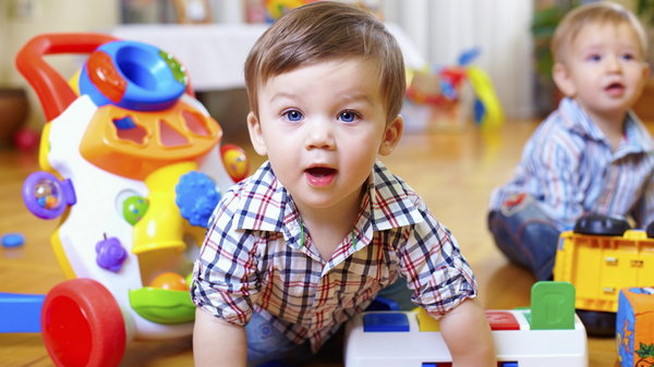 Насколько эффективны развивающие игрушки для детей