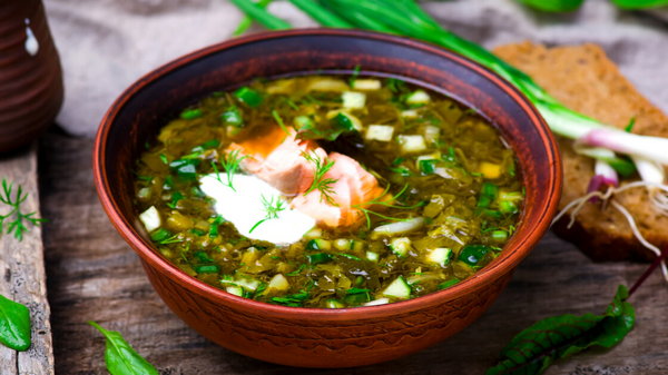 Ботвинья: классический рецепт холодного рыбного супа