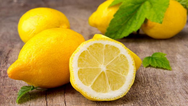 Шокирующее открытие: лимон борется с раком в 10000 раз эффективнее, чем химиотерапия