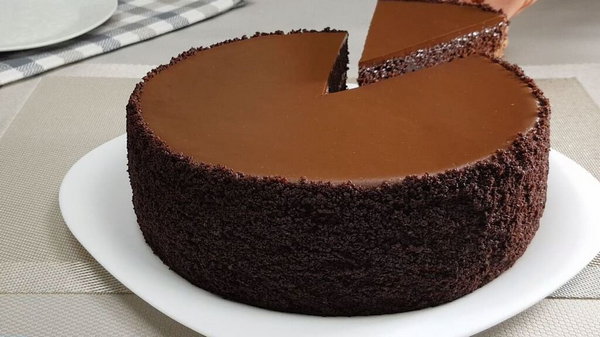 Этот шоколадный торт готовится моментально